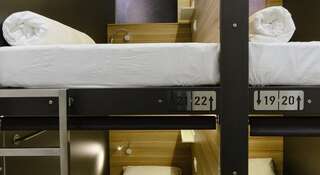 Хостел Капсула Москва Кровать «Комфорт» в общем номере для женщин, собственные ванные комнаты-5